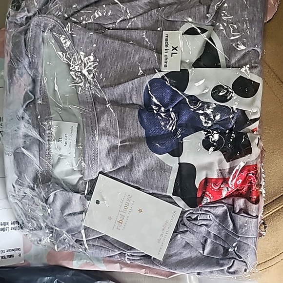 Matching Cow Print Set - Picture 4 of 5